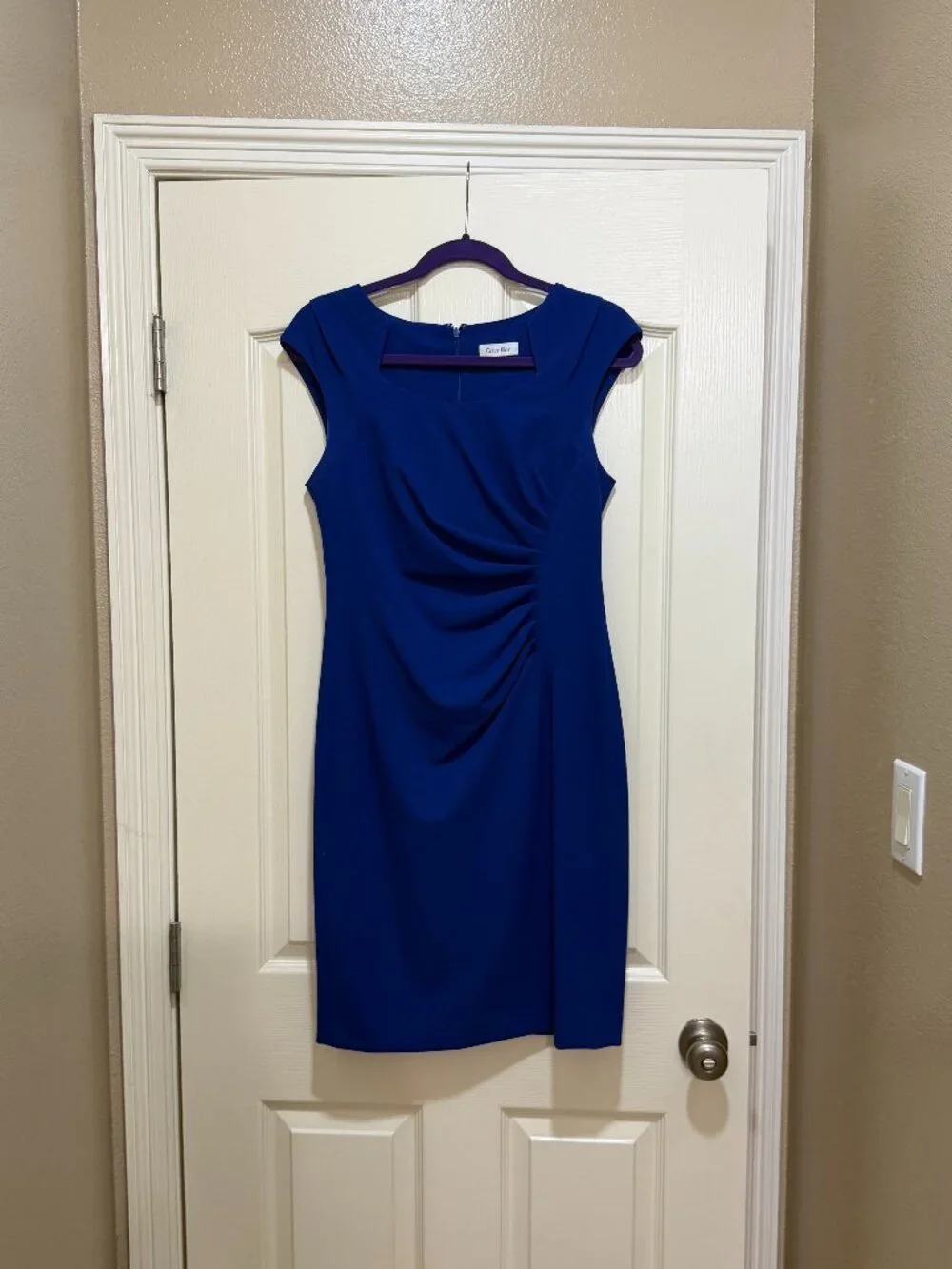 Calvin Klein Ruched Size 8 Dress - Picture 1 of 3